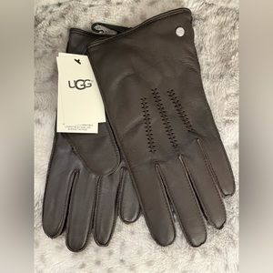 sz L UGG Men's WRANGELL Faux Fur Lined SMART Gloves DK Brown MSRP $95 Great Gift
